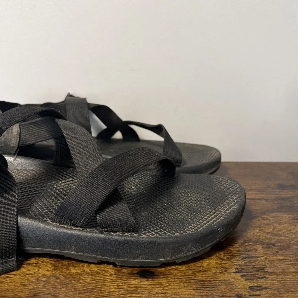 Chaco Men's Z/2 Classic Sandals Black J105427, Size 13, Good Condition